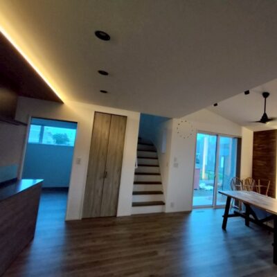 折上げ間接照明